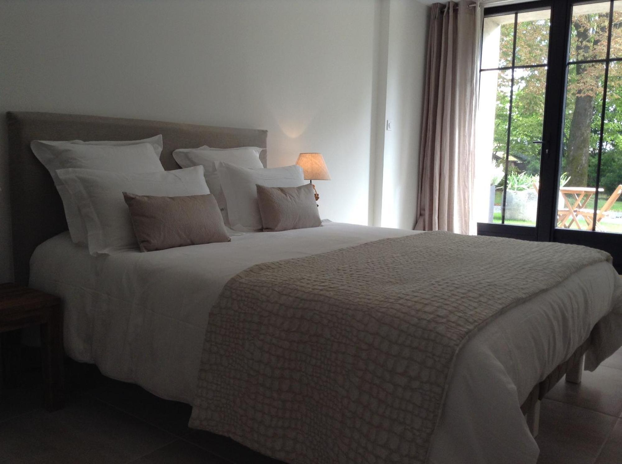 Bed and Breakfast La Grange D'Aunis Aigrefeuille-dʼAunis Zewnętrze zdjęcie